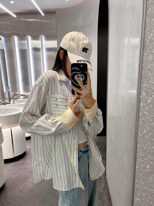 顺丰包邮洛诗琳40611简约设计感四角绣线口袋条纹休闲衬衫女209 商品图10