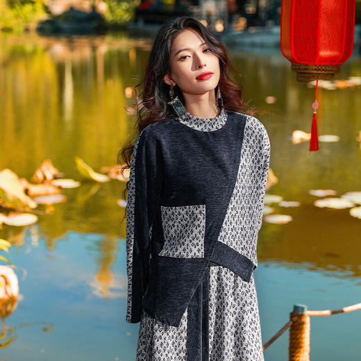 新品套装 | 向晚不规则提花上衣  | 现货加急发 商品图4