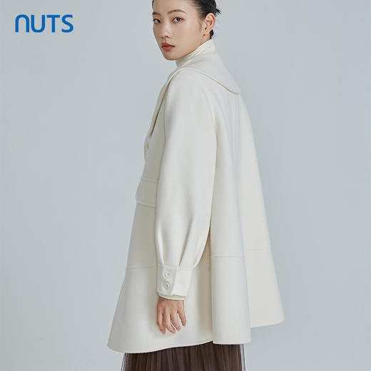 NUTS白色百搭减龄气质娃娃领手工呢料中外套女241155126 商品图1