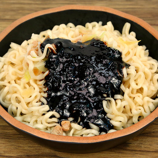 삼양짜짜로니【중국산】三养炸酱面5连包【中国产升级版】 商品图2