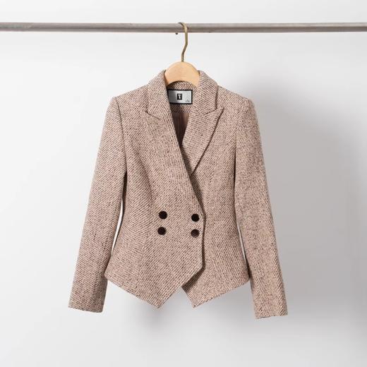 IWY/卡其色西装外套女冬季新款西服套装女神范半身裙两件套 24CS662 商品图1