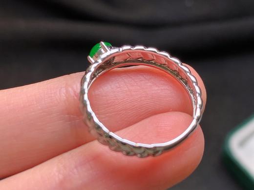 蛋面翡翠戒指 商品图3