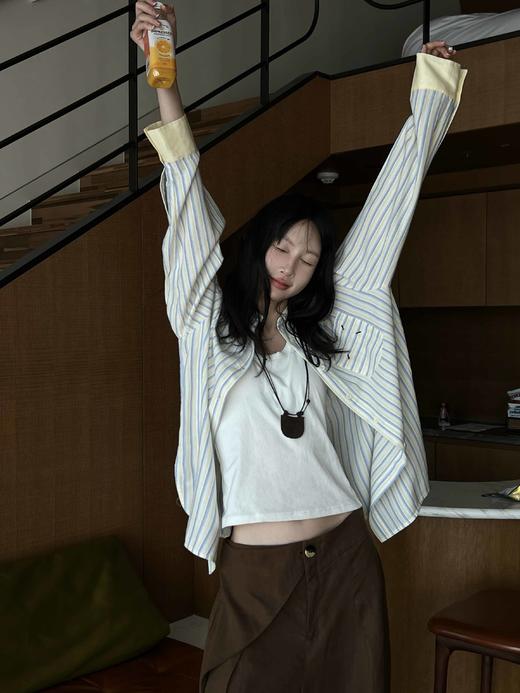 顺丰包邮洛诗琳40611简约设计感四角绣线口袋条纹休闲衬衫女209 商品图12