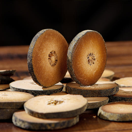 【质农】正宗天单橘红 胎果切片  天然有机化橘红绿色健康味浓耐泡养生茶厚切无添加罐装 商品图1