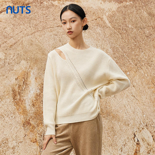 NUTS秋冬款简约薄款镂空设计感气质宽松百搭针织衫女344052267 商品图2