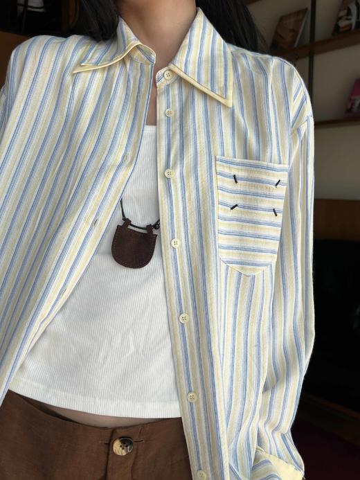 顺丰包邮洛诗琳40611简约设计感四角绣线口袋条纹休闲衬衫女209 商品图4