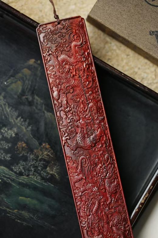 龙腾四海°小叶紫檀浮雕书签 商品图2