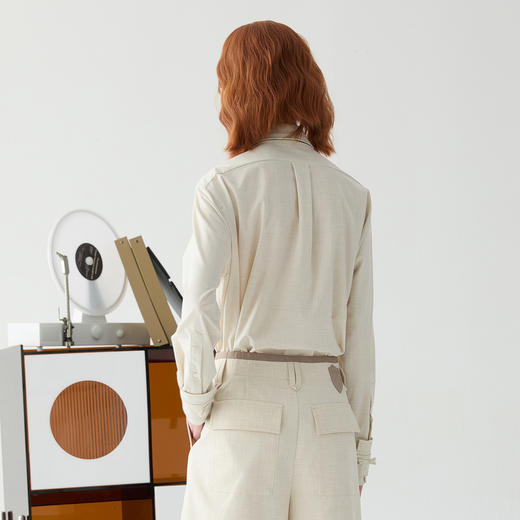 谜底简约衬衫长袖女2025春新品通勤风宽松设计感衬衣女251MC0025 商品图2