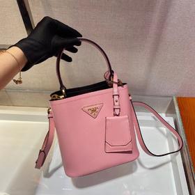 PRAD*普拉达 三角徽标 皮革 单肩手提包 女款 花瓣粉（HH）