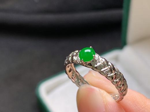 蛋面翡翠戒指 商品图2