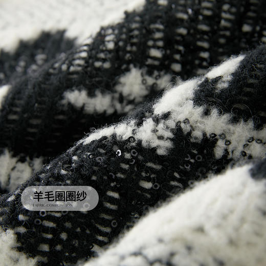 三彩2024冬季新款绵羊毛圈圈纱针织衫宽松V领蝴蝶毛衣几何撞色女 商品图4