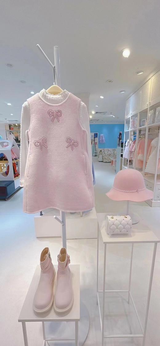 【春上新】【3折】8楼琳麦罗 LYNN&MILO 粉色双面呢亮丝蝴蝶结背心裙  吊牌价：1598元  活动价：479元 商品图2