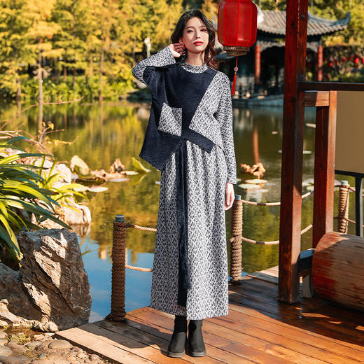 新品套装 | 向晚不规则提花上衣  | 现货加急发 商品图5