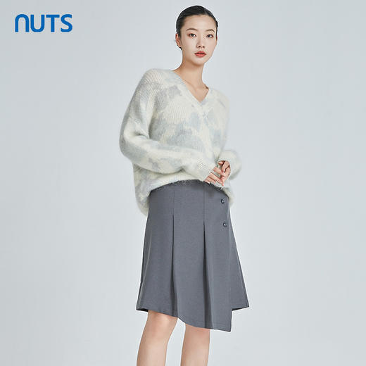 NUTS灰色高级感不规则百褶时尚通勤高腰半身裙女241062061B 商品图2