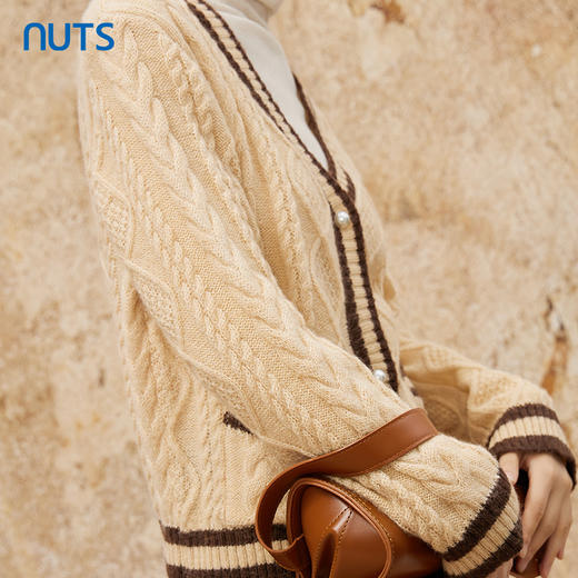 NUTS复古气质百搭撞色简约V领短款针织开衫外套女335052258 商品图1