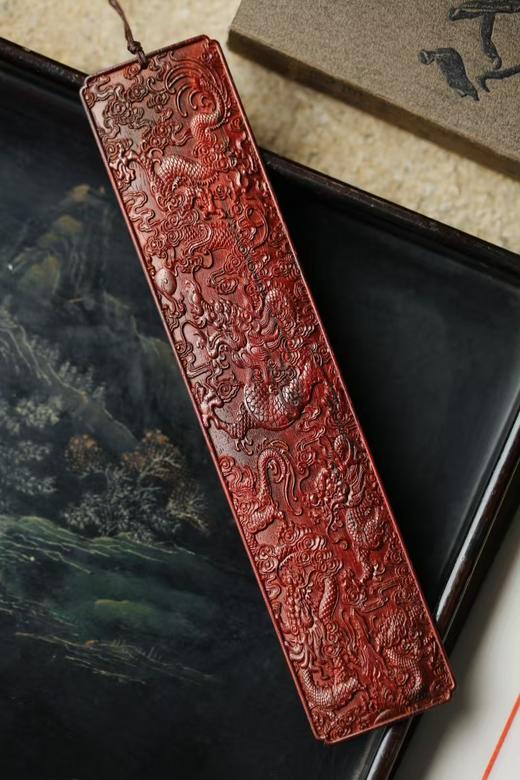 龙腾四海°小叶紫檀浮雕书签 商品图5