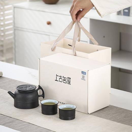 德化万仟瓷陶瓷研究所出品!!【鲤鱼戏荷一壶二 杯套组】朴实古拙的美，为你的茶室添加一抹独 特的韵味! 线上499￥，我们39.9￥ 商品图9