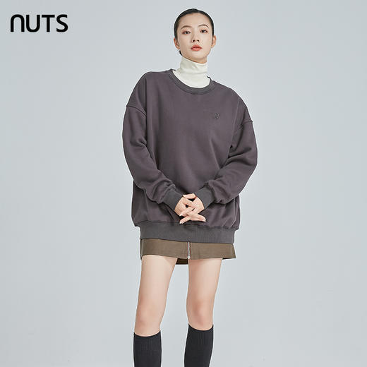 NUTS冬季新品时尚宽松遮肉纯色慵懒长袖T恤女241023159B 商品图0