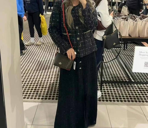 ❤️红色拼深棕色老花❤️限时折扣¥980Coach zip top小号饭盒包/迷你饺子包尺寸约15×13×8cm 商品图5