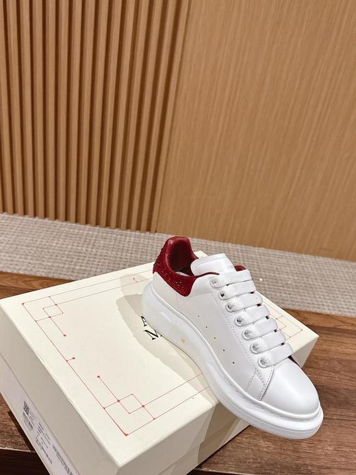 麦昆当之无愧算是小白鞋里的经典小白鞋（MT） 商品图2