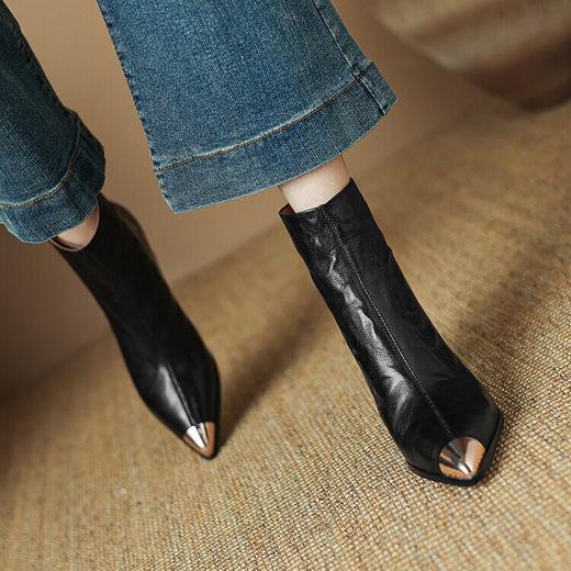 【预售5天】金属头法式气质尖头高跟短靴女秋冬新款酒红色靴子粗跟时装靴LD&6907 商品图2