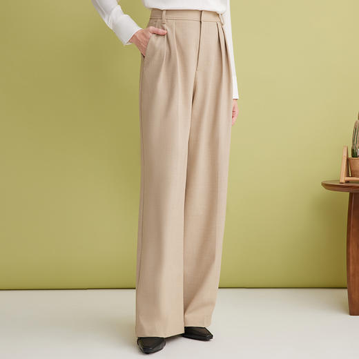 EITIE爱特爱通勤百搭垂坠宽松高级感卡其色阔腿休闲裤春新款A2505503 商品图3