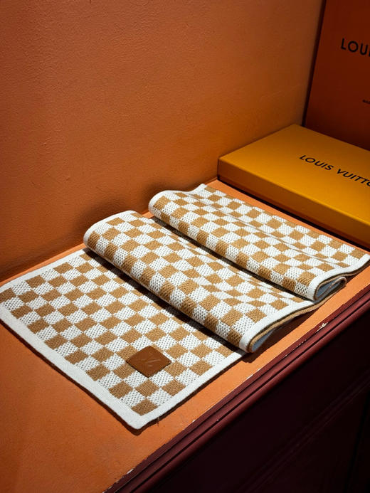 秋冬特惠💰350 LV围巾 怒赞推荐 高端男士款 软糯的男士羊绒围巾 L家ZG同步 商品图5