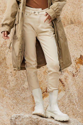 NUTS冬季新品时尚纯色直筒修身显瘦水洗牛仔长裤女344112207