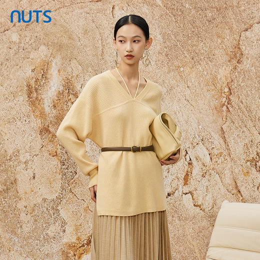 NUTS设计感气质高级感百搭宽松时尚气质针织衫女342052081 商品图3