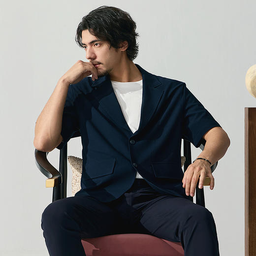 【谢震业同款】柒牌短袖西装外套男春夏新款宽松肌理泡泡纱休闲西服128C70190 商品图4