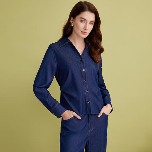 EITIE爱特爱复古百搭显瘦V领收腰短款牛仔衬衫上衣春季新款A2509505 商品图2