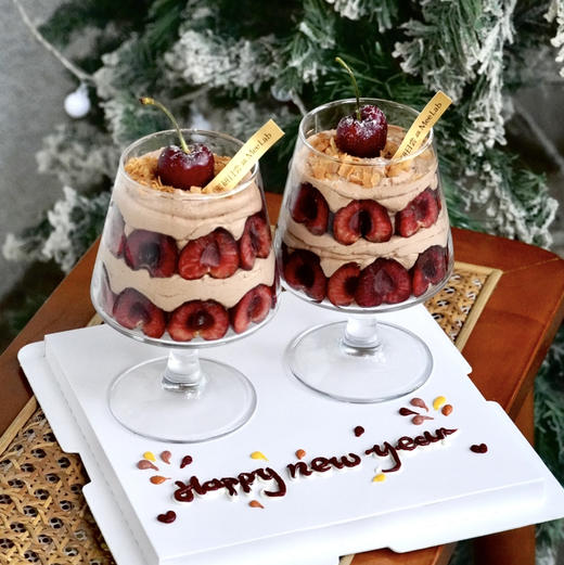 Q008 【跨年限定】碰杯！巧克力车厘子蛋糕 商品图2