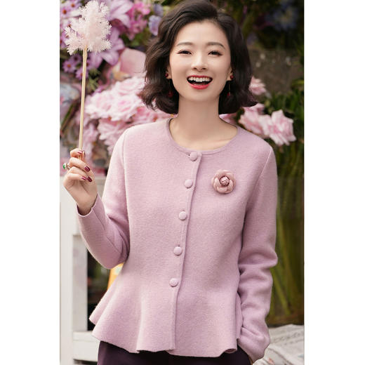 西子/【时光美人】经典花苞鱼尾摆针织小香风开衫/MSBH668 商品图0