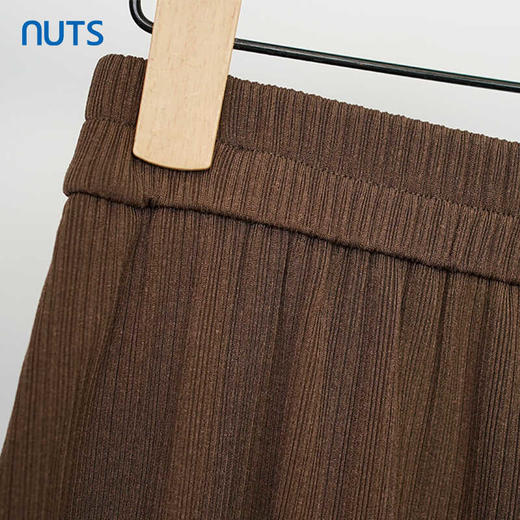 NUTS商场同款纯色半身裙女131063157 商品图3