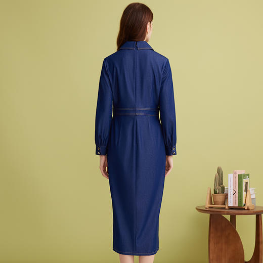 EITIE爱特爱气质翻领复古牛仔收腰开叉设计感连衣裙春季新款A2507531 商品图4