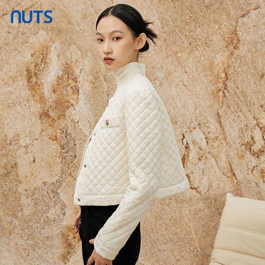 NUTS冬季白色薄款时尚气质格子圆领百搭短款棉衣外套女341081102 商品图3