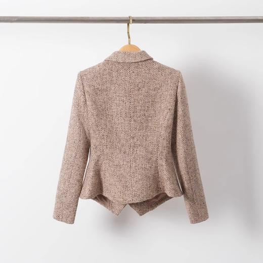 IWY/卡其色西装外套女冬季新款西服套装女神范半身裙两件套 24CS662 商品图4