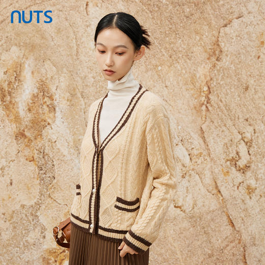 NUTS复古气质百搭撞色简约V领短款针织开衫外套女335052258 商品图2