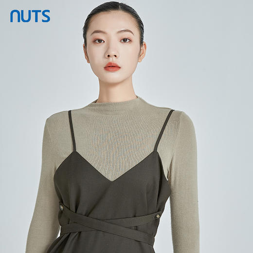 NUTS复古气质百搭设计感简约吊带长袖连衣裙两件套女241103164B 商品图4
