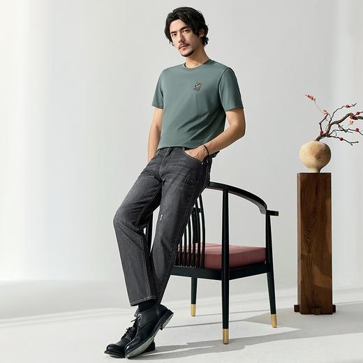 【中华立领】柒牌男士潮流牛仔裤春季2025新款时尚破洞九分小脚裤128H73790 商品图3