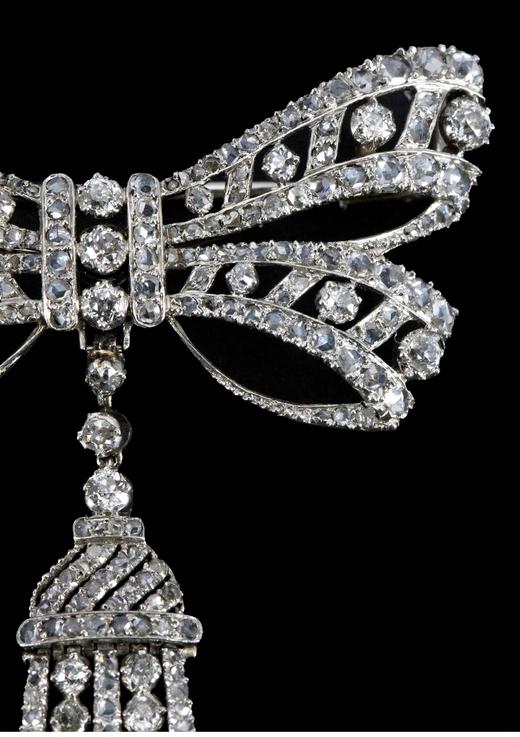 独角鹿西洋古董 1910年代比利时出品美好时代风格铂金镶嵌钻石蝴蝶结流苏造型胸针 商品图2