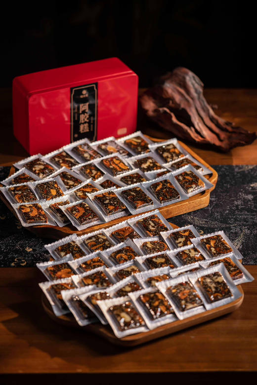 【比之前更高含胶量 两盒送一个礼袋 】真阿胶‼️  28.9秒杀【端得胜·古方阿胶糕】🏆源自百年传承，非物质文化遗产老字号！  ✅只用真驴皮，0添加黄明胶，越嚼越香  ✅道地源产地 商品图0