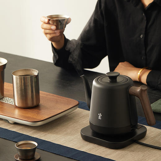 鸣盏电水壶MZ-153 商品图3