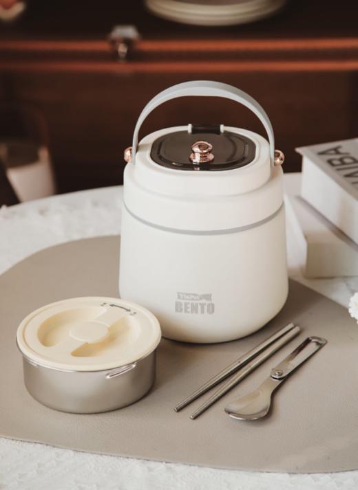 💥送304折叠筷勺🔥 69.9元抢【易铂YISPOT 多巴胺配色家用提锅】✨✨高真空内胆 层层密封长效保温🥰 早上的饭菜，😍中午打开还是热乎乎的!  商品图4