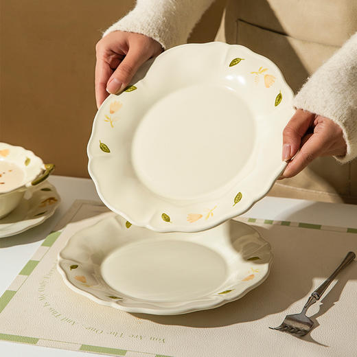 摩登主妇 桔梗特别好看的饭碗家用2024新款盘子碗具小碗釉下彩餐具 商品图2