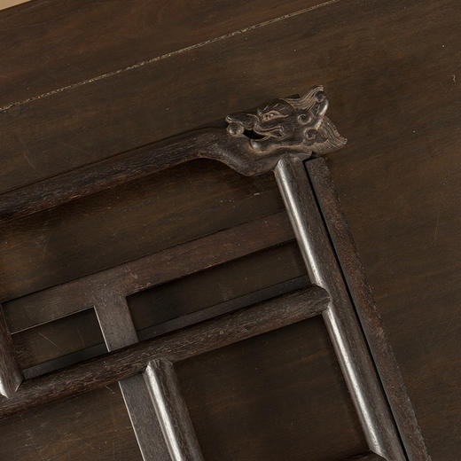 清 紫檀龙纹搭脑帖架 商品图2