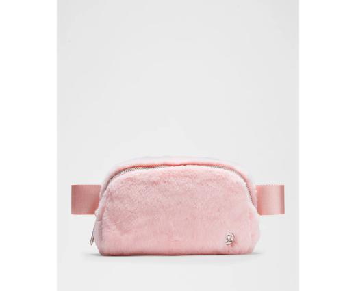 好折！Lululemon Everywhere 毛绒腰包胸包 三色可选 商品图0