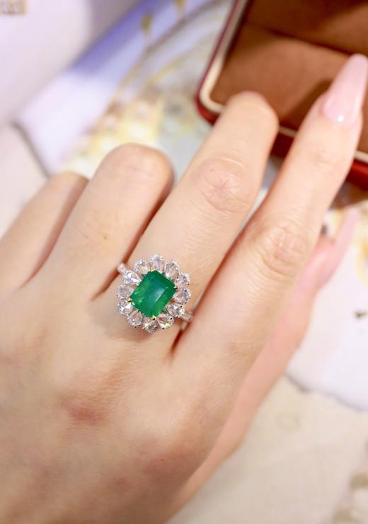 2.21ct刻面祖母绿戒指 商品图3