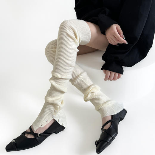 【5双起批，10双以上包邮】2024秋冬新款辣妹针织秋冬腿套芭蕾风纽扣开叉针织堆堆彩色袜套女 商品图8