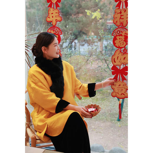 【2026东衣作】春满山河•新中式上衣（24802175九斤黄-高定款） 商品图3